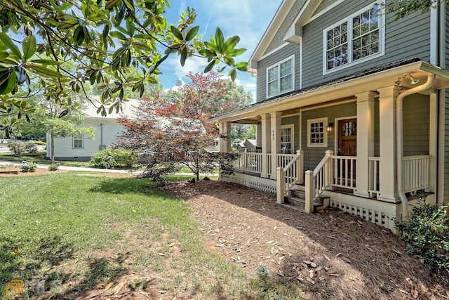 643 Washington St, Clarkesville, GA 30523 - view of front of home with a porch and a front yard