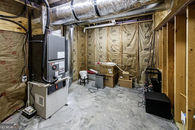 101 High Bluff Trl, Carrollton, GA 30116 - unfinished below grade area with heating unit