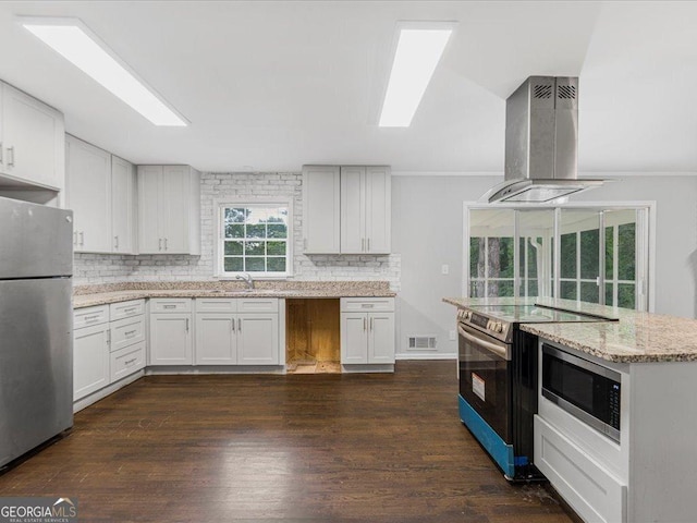 1110 Upper Hembree Rd, Roswell, GA 30076 - kitchen featuring stainless steel appliances, island exhaust hood, a sink, backsplash, and light stone countertops