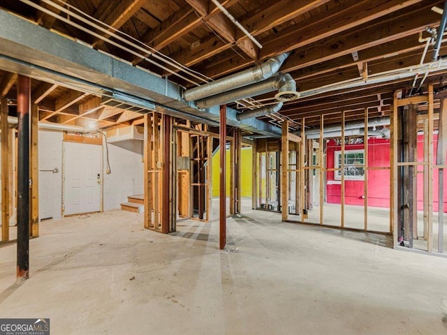 1110 Upper Hembree Rd, Roswell, GA 30076 - below grade area featuring stairway