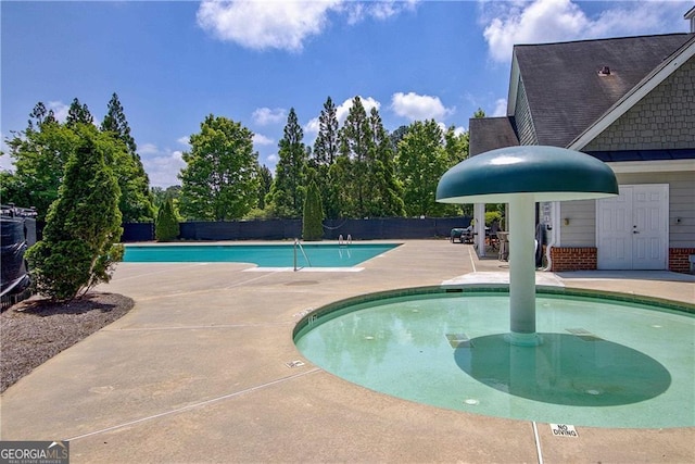 2840 Brookford Ln SW, South Fulton, GA 30331 - community pool with a patio and a sink