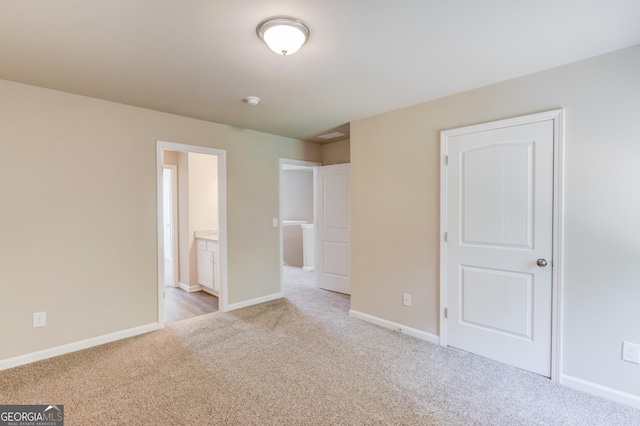 6413 River Plantation Dr, Lula, GA 30554 - unfurnished bedroom featuring carpet, baseboards, and ensuite bath