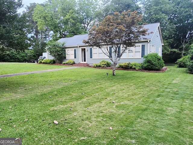 142 Griffin Dr, Carrollton, GA 30117 - view of front of house featuring a front yard