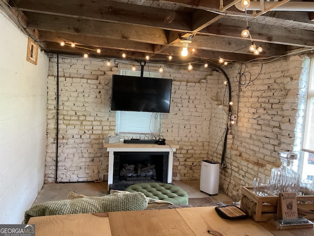 574 Lakeview Dr, Gainesville, GA 30501 - living room with a fireplace and concrete flooring