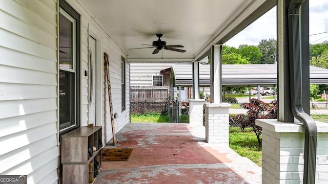 717 Morningside Dr, Dalton, GA 30721 - porch featuring a ceiling fan