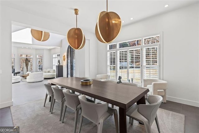 8610 Sentinae Chase Dr, Roswell, GA 30076 - dining area with baseboards and recessed lighting