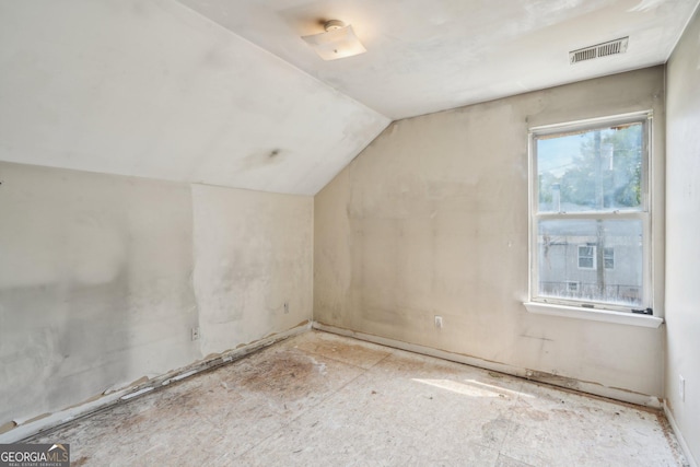 1177 Arlington Ave SW, Atlanta, GA 30310 - additional living space featuring lofted ceiling