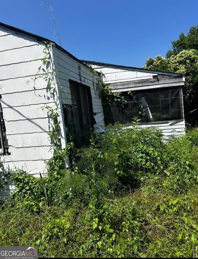964 Ponce De Leon Cir, Macon, GA 31206 - view of outbuilding featuring a sunroom