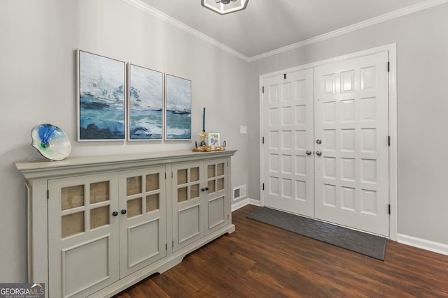 2121 Elysian Cir, Gainesville, GA 30501 - entryway featuring dark wood-type flooring, crown molding, and baseboards