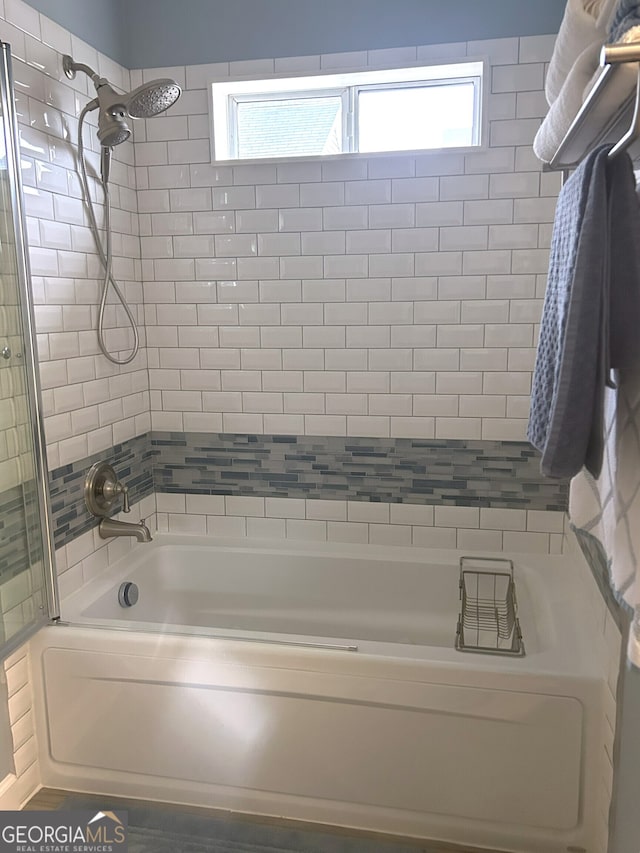 165 Woodgate Cir, Fayetteville, GA 30214 - full bathroom featuring shower / washtub combination