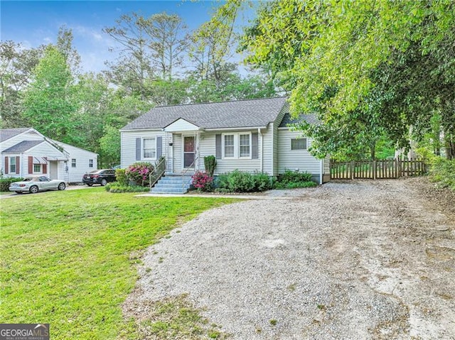 118 Greenwood St, Fairburn, GA 30213 - view of front of home featuring gravel driveway