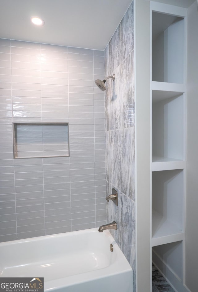 4366 Bradley Dr SW, Snellville, GA 30039 - full bath featuring bathing tub / shower combination