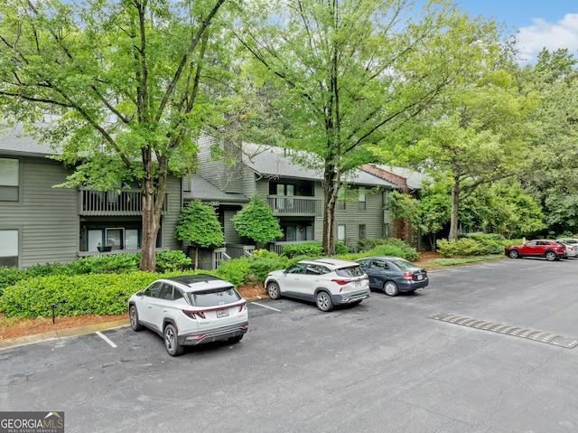 113 Tuxworth Cir, Decatur, GA 30033 - view of uncovered parking lot