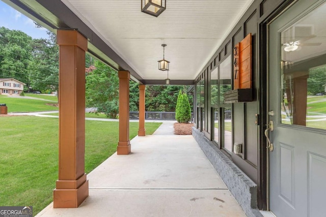 347 Chip Rd, Stone Mountain, GA 30087 - view of patio / terrace