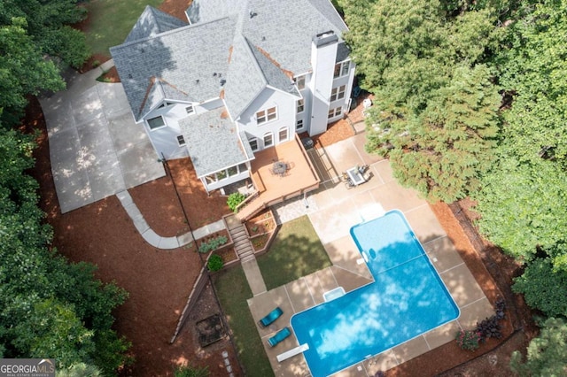 206 Kingsley Way, Woodstock, GA 30188 - view of subject property featuring a pool area