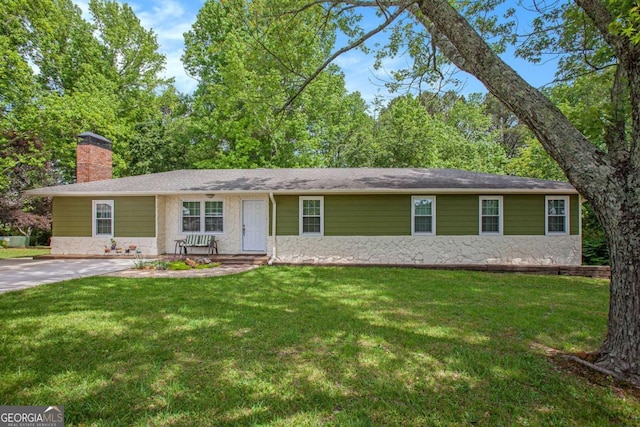 3852 Drew Campground Rd, Cumming, GA 30040 - single story home featuring a chimney, a front lawn, and stone siding