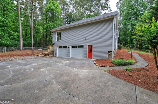 23 Timberlake Pointe NE, Cartersville, GA 30121 - view of home's exterior featuring asphalt driveway and a garage