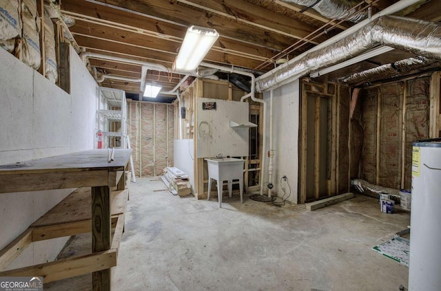 23 Timberlake Pointe NE, Cartersville, GA 30121 - unfinished below grade area featuring gas water heater and a sink