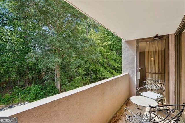3530 Piedmont Rd NE Unit 2I, Atlanta, GA 30305 - view of balcony