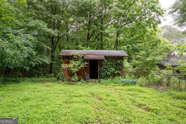 1395 Clay Rd SW, Mableton, GA 30126 - view of yard with a wooded view