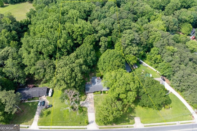 1395 Clay Rd SW, Mableton, GA 30126 - aerial view of property and surrounding area with property parcel outlined and a heavily wooded area