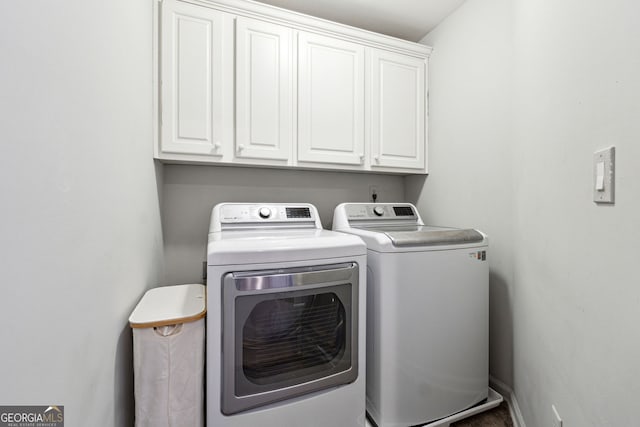 151 Overhill Pt, Alpharetta, GA 30005 - washroom with washing machine and dryer and cabinet space