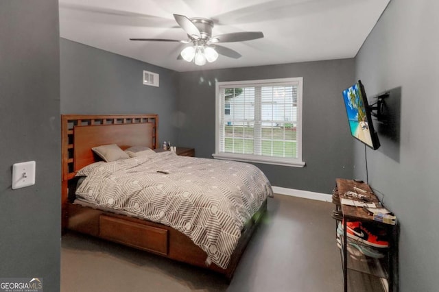 3898 Heritage Oaks Dr, Powder Springs, GA 30127 - bedroom with baseboards and a ceiling fan