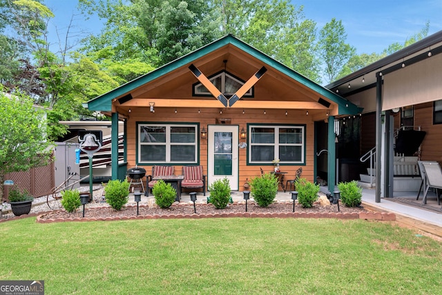 76 Hidden Valley Rd, Cleveland, GA 30528 - view of front facade featuring a front yard and a porch