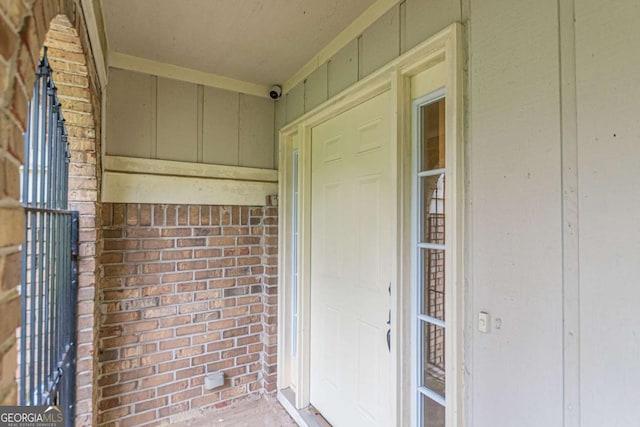 3947 Veracruz Ct, Decatur, GA 30034 - entrance to property with brick siding and board and batten siding