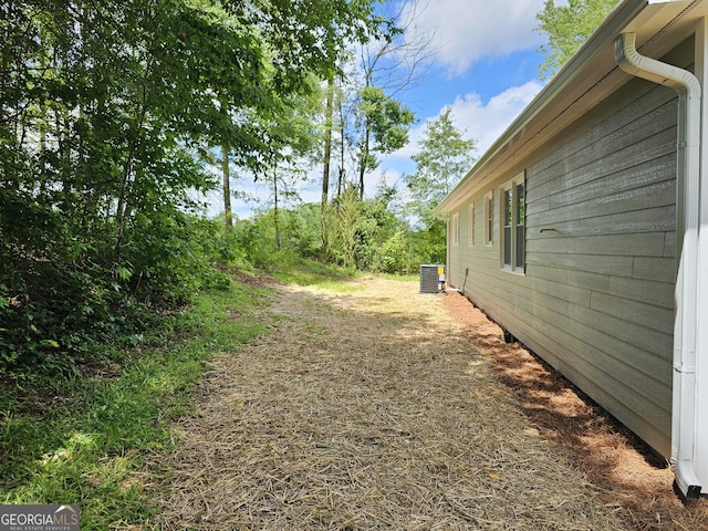 70 Shadow Ln, Carrollton, GA 30117 - view of yard with central AC