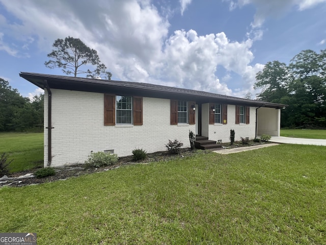 1962 Anderson Rd, Rentz, GA 31075 - ranch-style home with brick siding, a front yard, and crawl space
