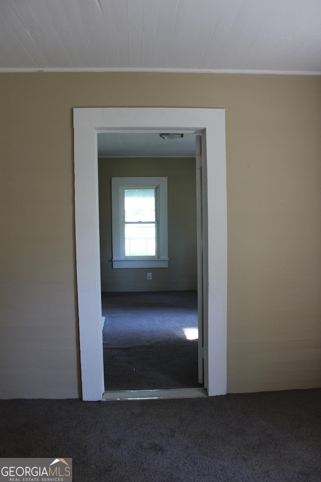 311 W 11th St, Tifton, GA 31794 - hall with carpet and ornamental molding