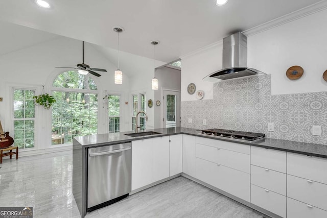 3250 Cobbs Farm Trl NW, Marietta, GA 30064 - kitchen with appliances with stainless steel finishes, wall chimney range hood, a sink, dark countertops, and recessed lighting