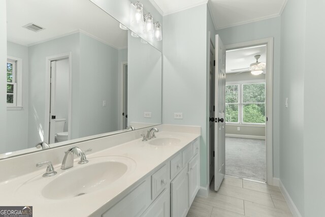 140 Longwater Cv, Roswell, GA 30075 - full bath with toilet, shower / tub combo, baseboards, and ornamental molding