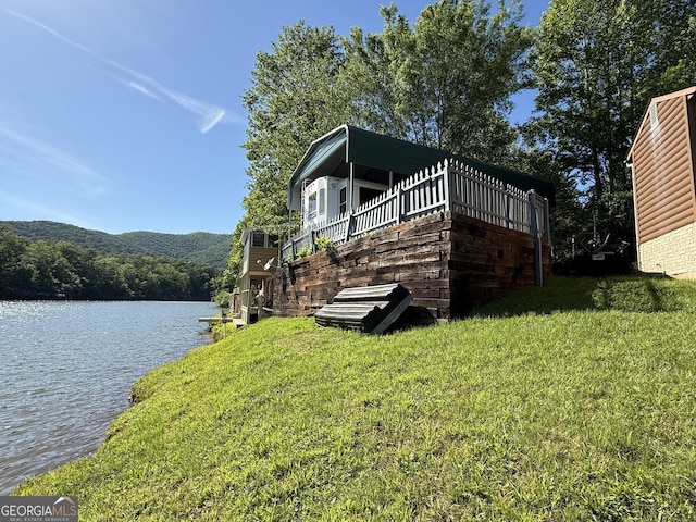 1031 Mountain Shadows Dr Unit 90A, Cleveland, GA 30528 - view of side of property featuring a water view and a yard