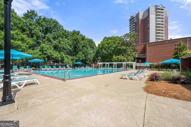 375 Ralph Mcgill Blvd NE Unit 707, Atlanta, GA 30312 - community pool with a patio