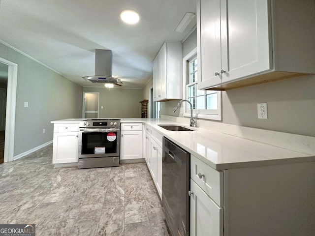 120 Watson Dr, Athens, GA 30605 - kitchen with appliances with stainless steel finishes, a sink, island exhaust hood, a peninsula, and ornamental molding