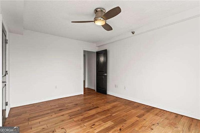 2479 Peachtree Rd NE Unit 305, Atlanta, GA 30305 - unfurnished room with a ceiling fan and wood finished floors
