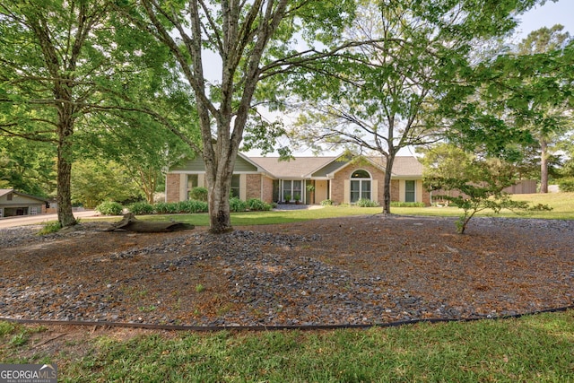 100 Huntcliff Ct, Lagrange, GA 30240 - ranch-style home with brick siding