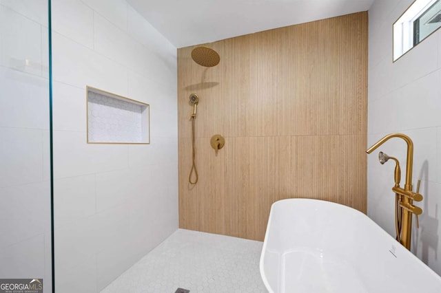 1120 Taliwa Trl NE, Marietta, GA 30068 - bathroom with a tile shower, a soaking tub, and tile walls