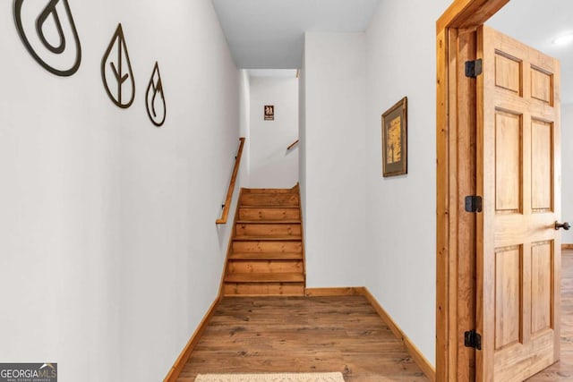 191 Rimrock Rd Unit 63, Jasper, GA 30143 - corridor featuring light wood-style flooring, baseboards, and stairs