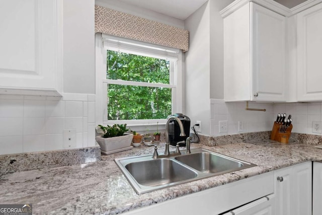 117 Willow View Ln, Canton, GA 30114 - kitchen with white cabinets and backsplash
