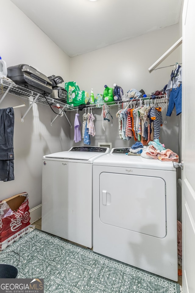 23 Raleigh Dr, Lafayette, GA 30728 - laundry area featuring washing machine and clothes dryer