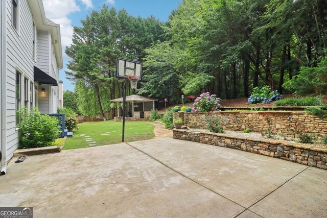 4085 Hillcrest View Ct, Suwanee, GA 30024