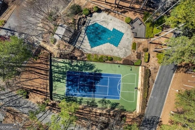 1603 Cumberland Ct, Smyrna, GA 30080 - aerial view of a pool