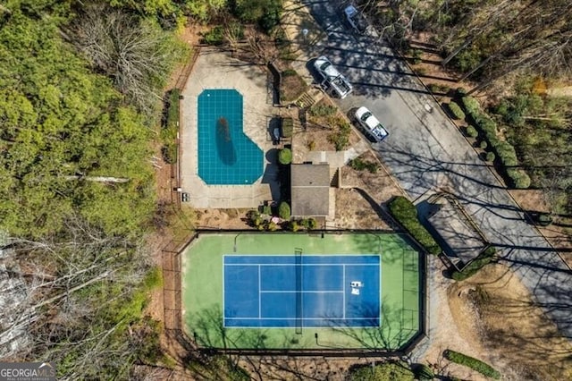 1603 Cumberland Ct, Smyrna, GA 30080 - bird's eye view of a pool area