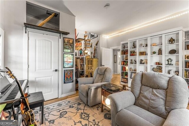 611 Pickett St SE, Atlanta, GA 30316 - sitting room featuring light wood-style floors