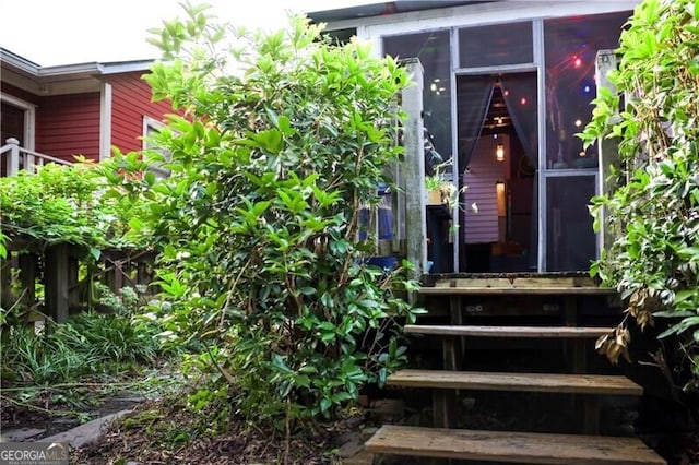 611 Pickett St SE, Atlanta, GA 30316 - entrance to property