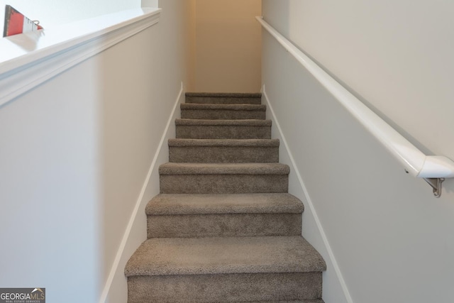 247 Morgan Field Blvd, Ludowici, GA 31316 - view of stairs