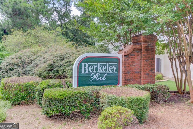 3585 Berkeley Park Ct, Duluth, GA 30096 - view of community sign